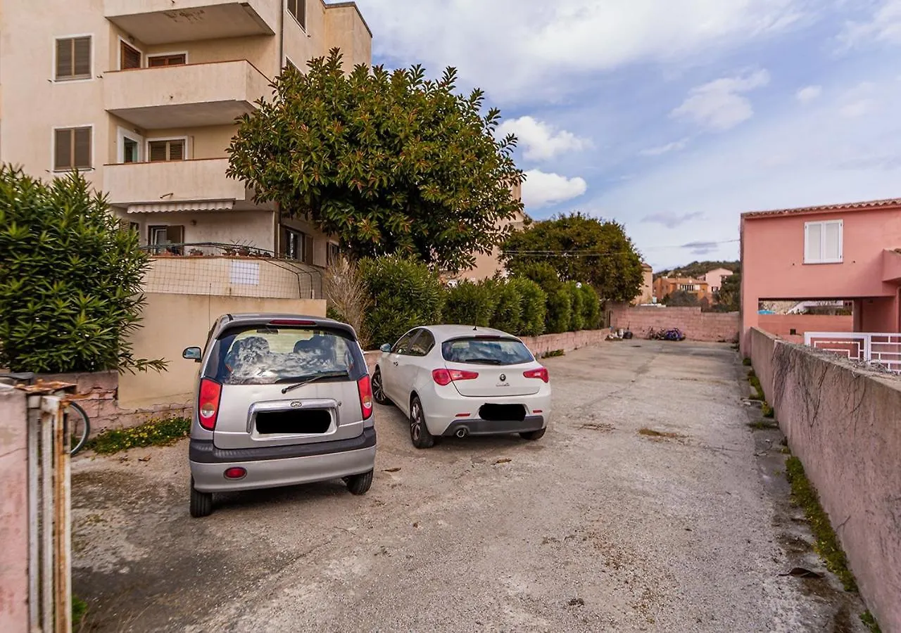 Casa Zara Appartamento La Maddalena  Italia